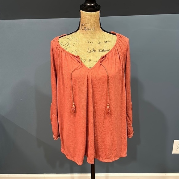 Old Navy Tops - Old Navy blouse size XL women’s